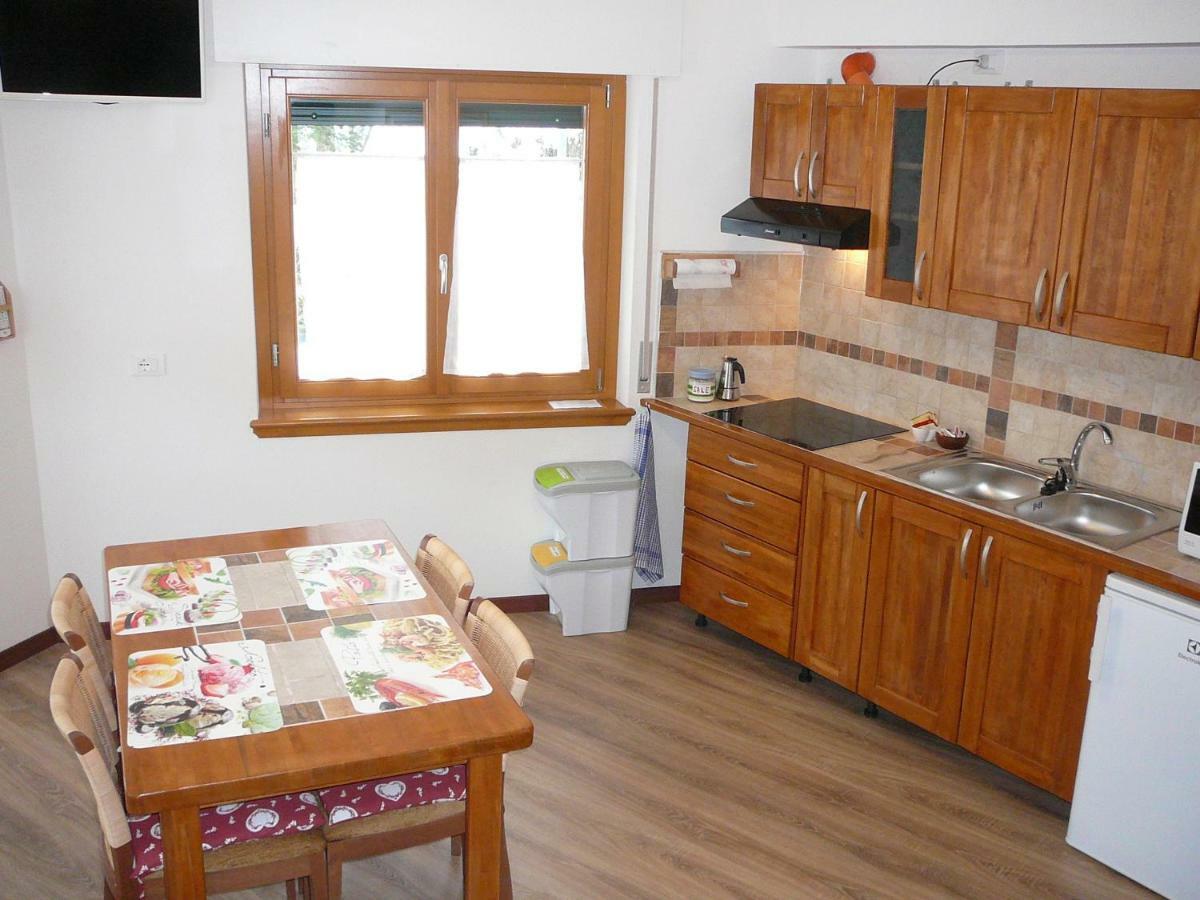 Casa Screm - Appartamenti E Camere -Rigolato - Ud Bagian luar foto